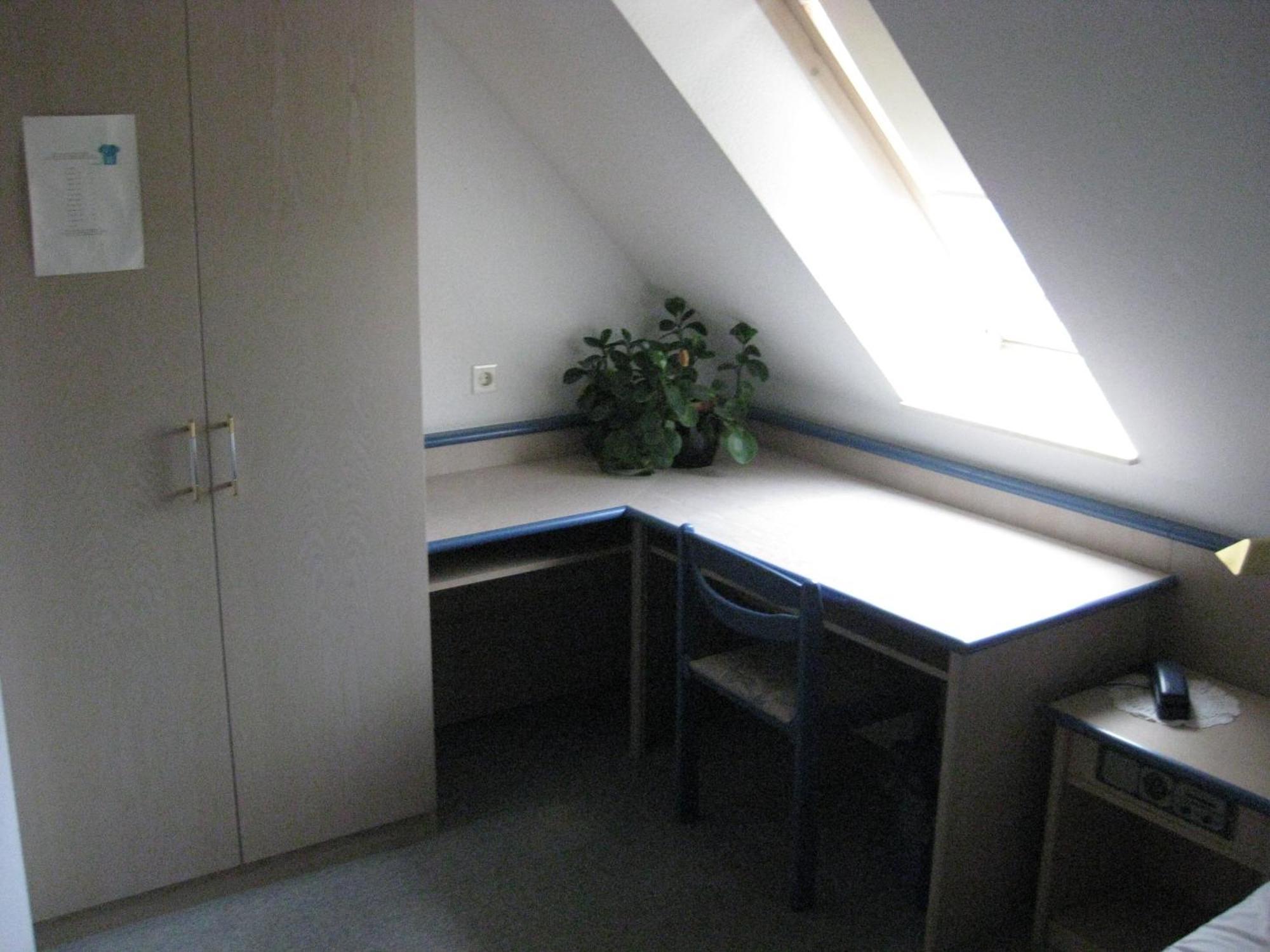 Smart Hostel By Landgasthof Velber 24H7D Seelze Dış mekan fotoğraf