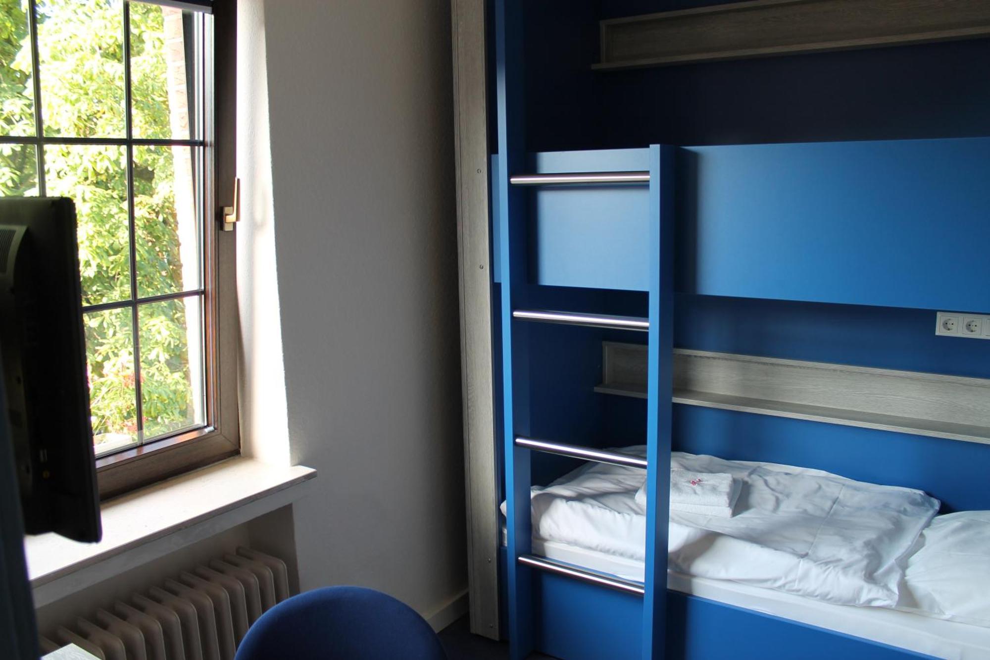 Smart Hostel By Landgasthof Velber 24H7D Seelze Dış mekan fotoğraf